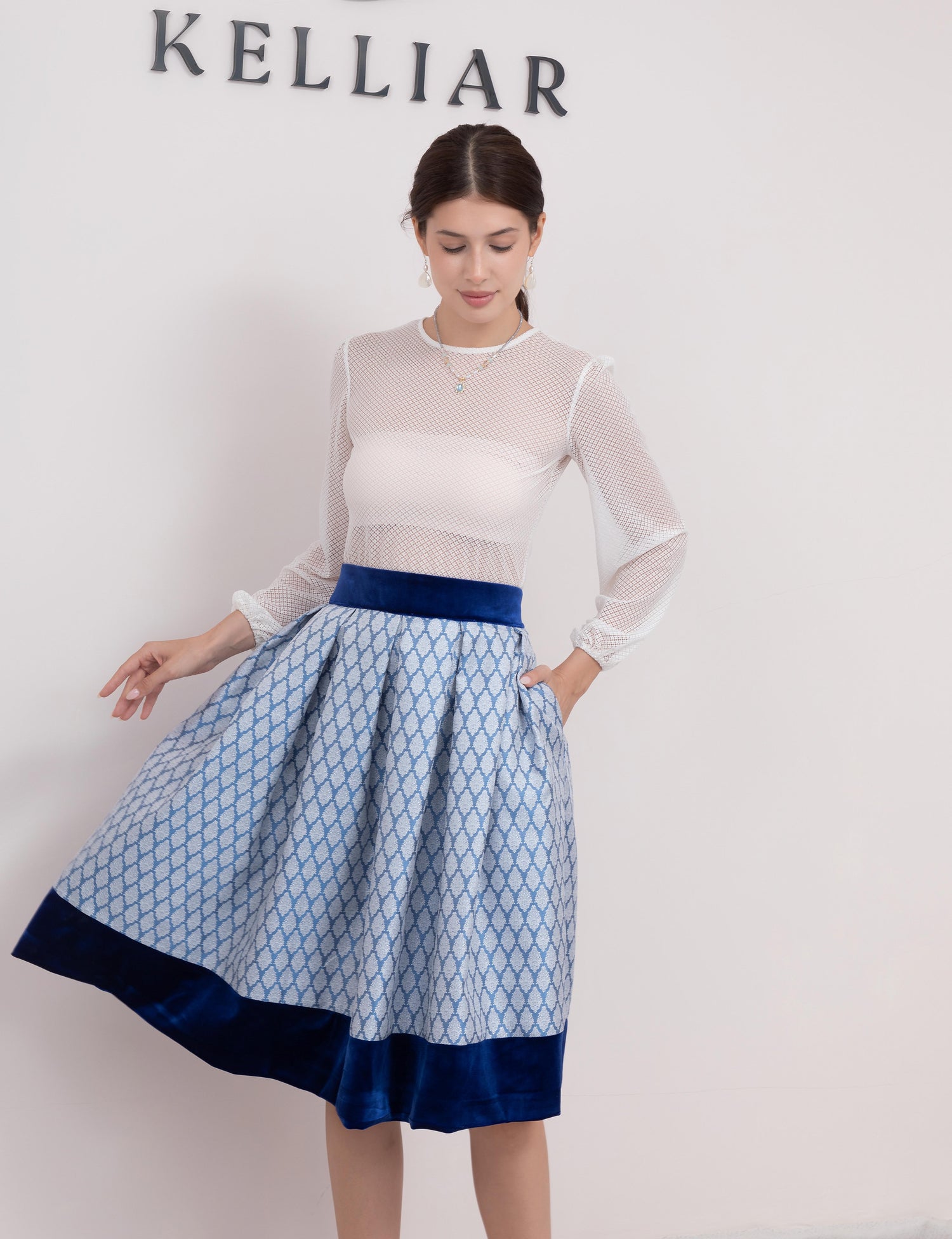 Kelliar Trachtenrock Damen, Trachtenrock Damen Knielang Klassischen DirndlRock für Oktoberfest Blau Modern, Größe 36-44（25KS54）